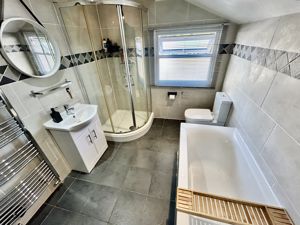 Photo 16- click for photo gallery